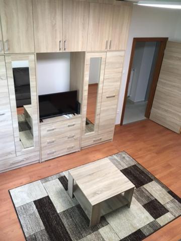 Thaly 5 Apartamento Debrecen Exterior foto
